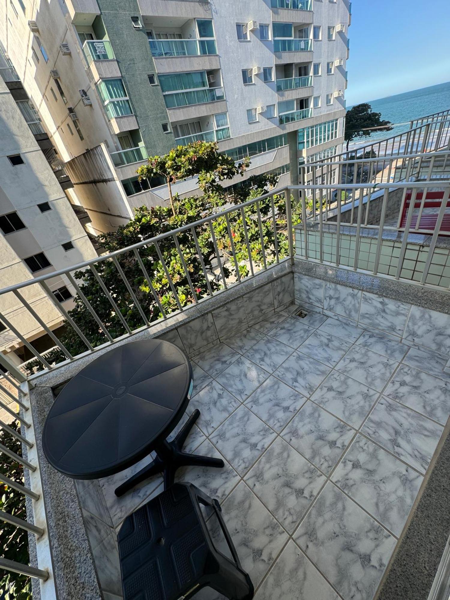 Apartamento Vista Mar 209 - 2 Quartos - Praia Do Morro - Predio Frente Mar - Varanda Com Vista Mar - Elevador - Atravessou A Avenida, Ja Esta Na Praia - Com Garagem - Internet Гуарапари Экстерьер фото